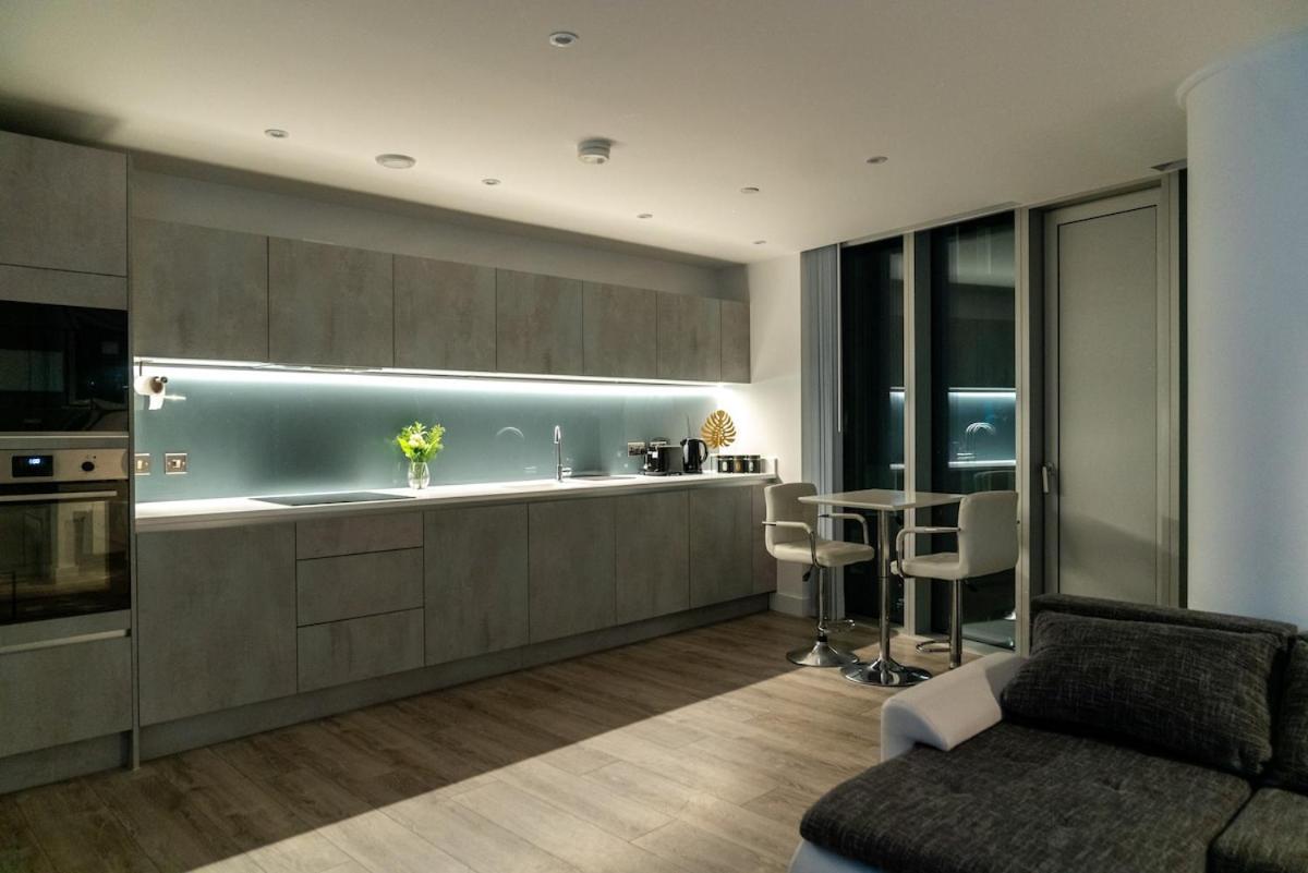 Luxury 2 Bed Penthouse With Stunning Views In Manchester City Centre Ngoại thất bức ảnh